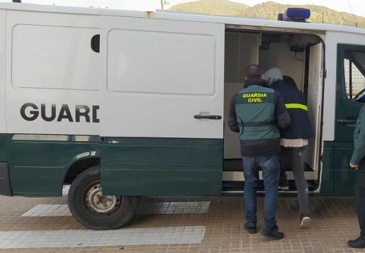 Detenido atracador gasolinera Ibiza